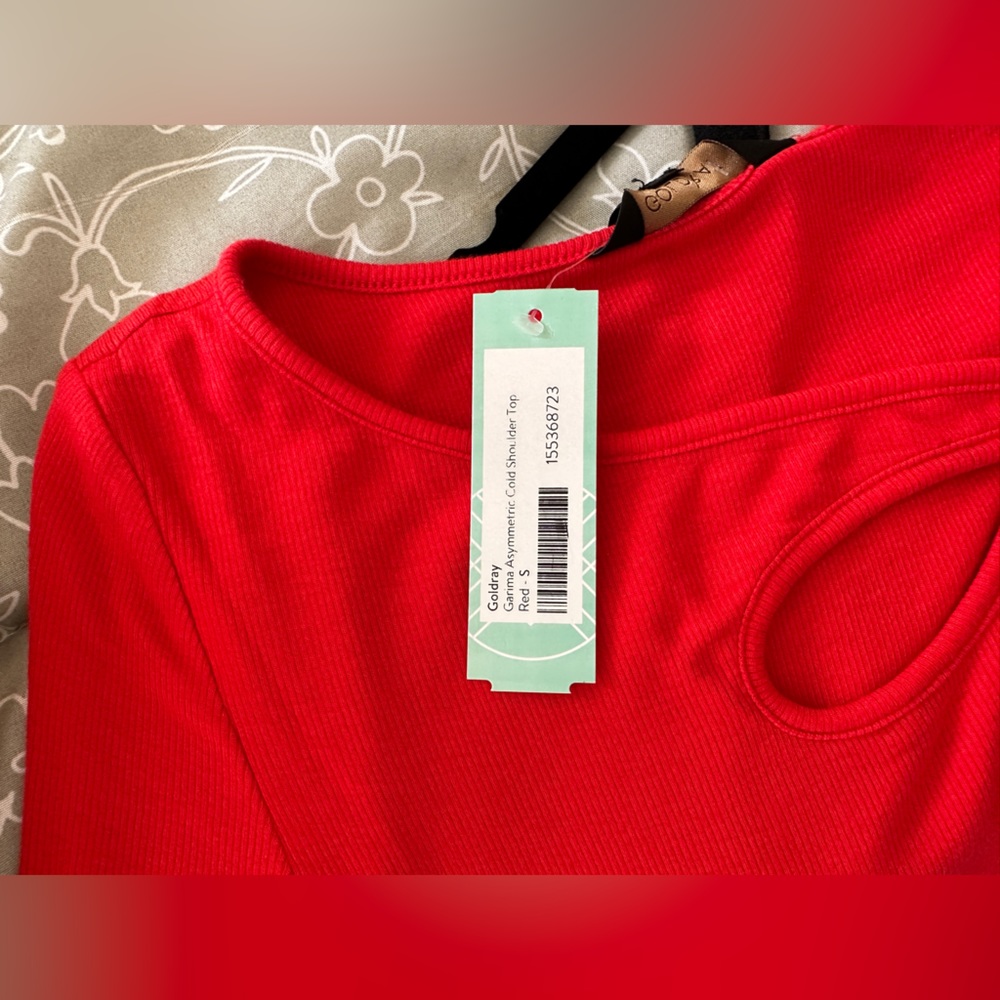 Goldiray red blouse